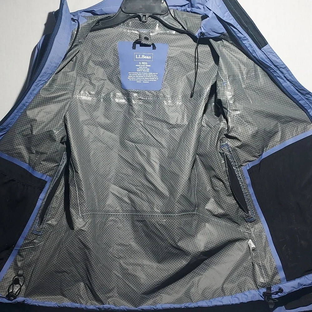L.L. Bean rain multiple adjustable